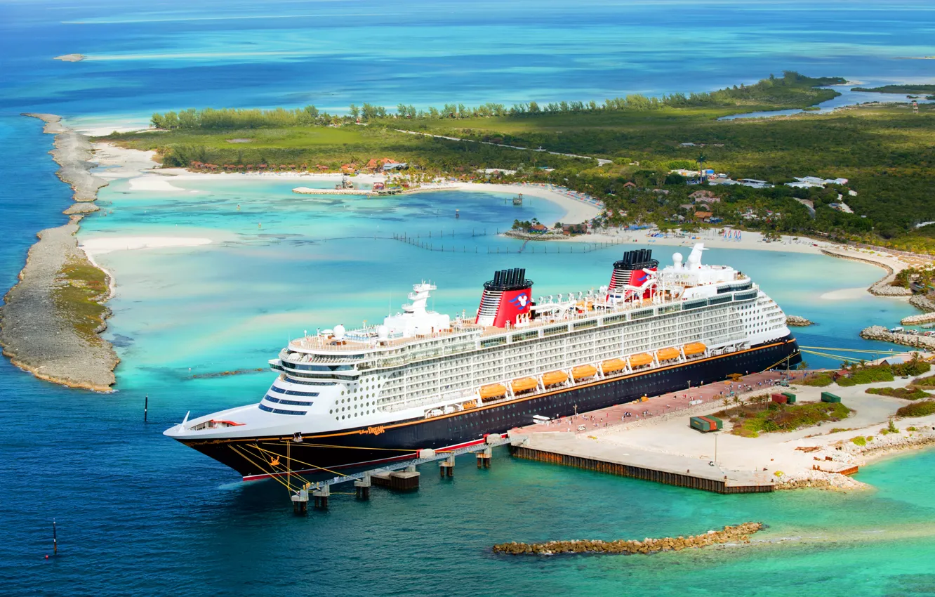 Photo wallpaper Sea, Pier, Island, Liner, The ship, Disney, Passenger, Dream