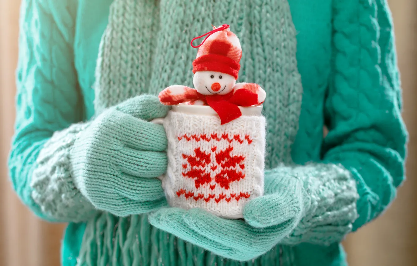 Photo wallpaper winter, hands, mug, snowman, winter, mittens, cup, cocoa
