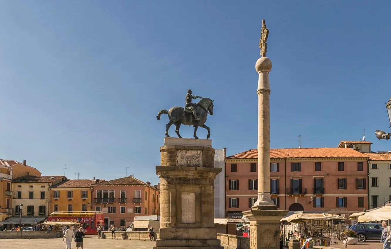 Photo wallpaper home, area, Italy, monument, column, Padova, equestrian statue
