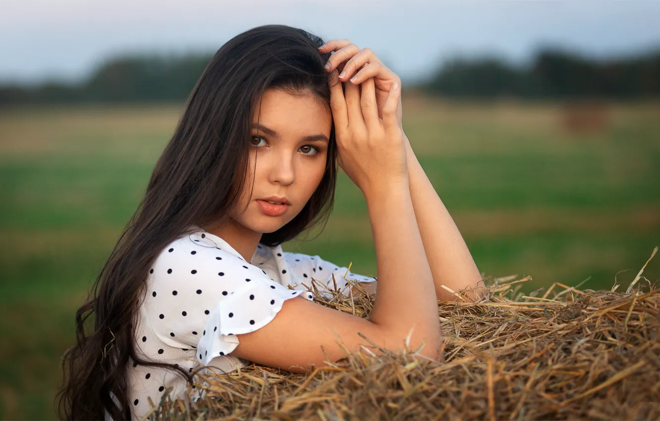 Photo wallpaper look, girl, face, portrait, hands, hay, long hair, Renat Fotov