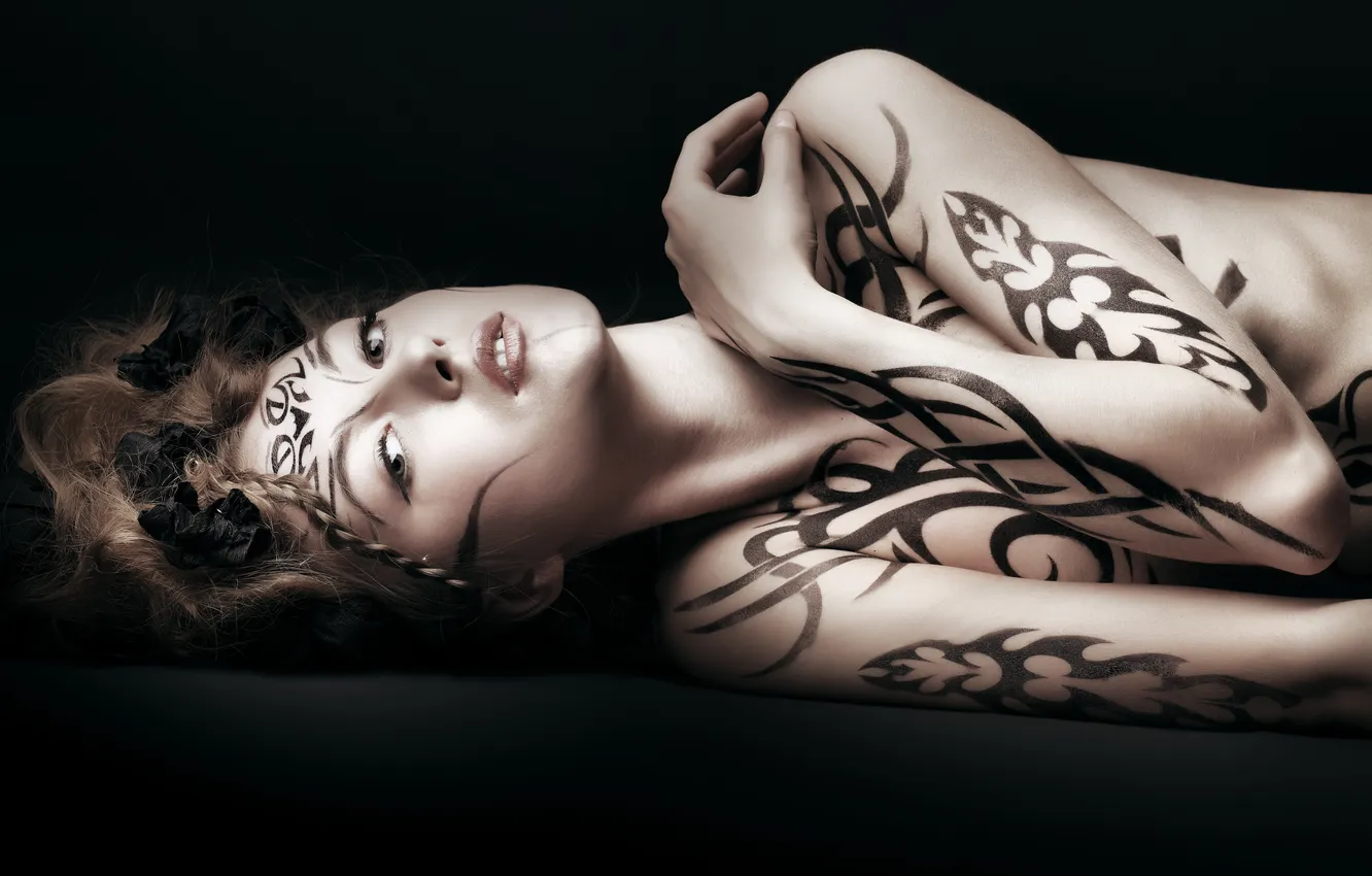 Photo wallpaper girl, figure, body, body art