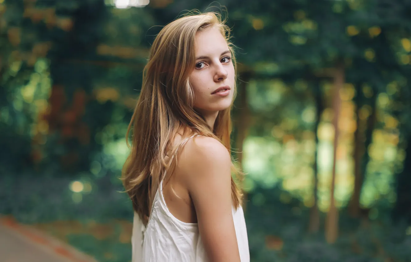 Photo wallpaper portrait, the beauty, bokeh, Lost in colors