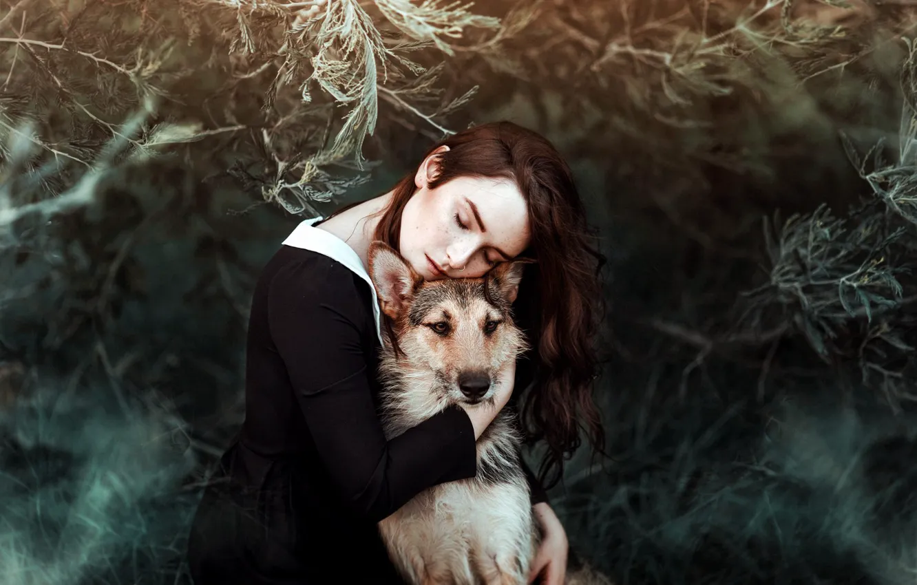 Photo wallpaper girl, mood, dog, friendship, friends, Antonia Clio