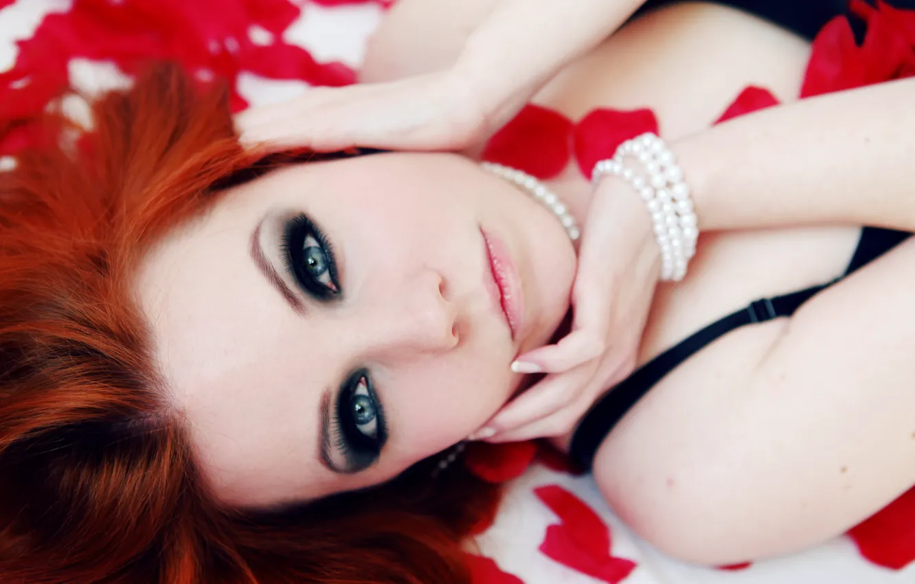 Photo wallpaper look, girl, face, hair, hands, makeup, lips, red