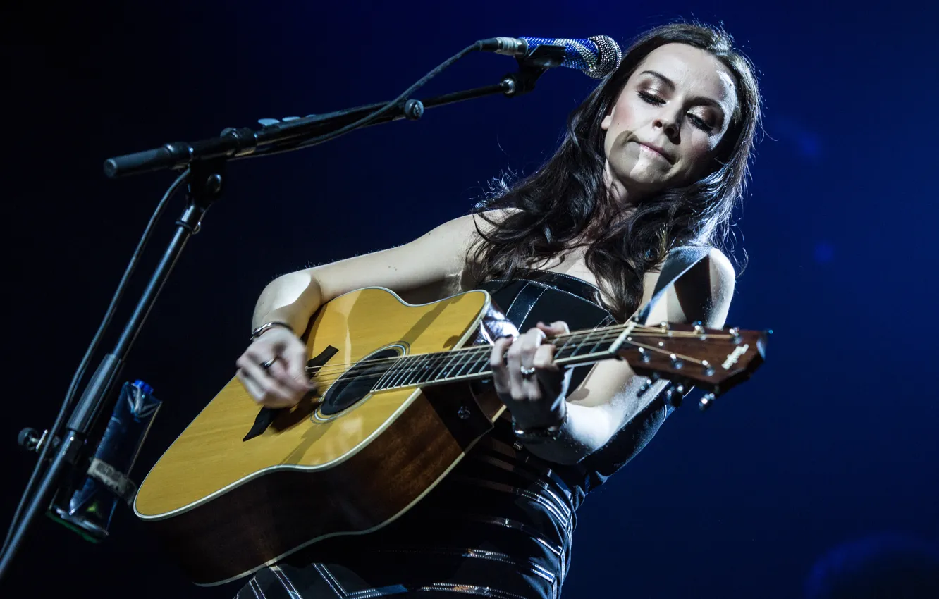 Photo wallpaper guitar, musician, Amy Macdonald, vocals, solo performer