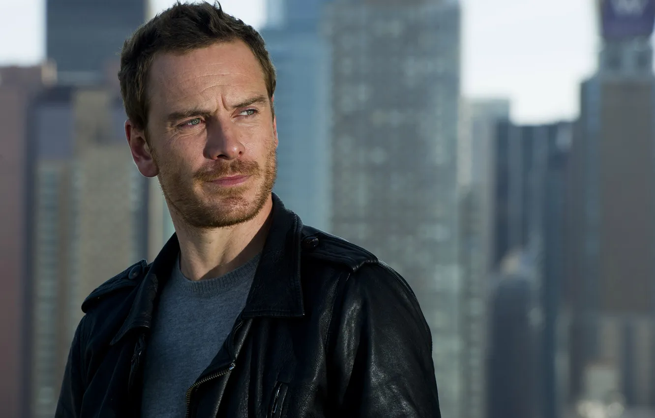 Photo wallpaper the city, blur, New York, actor, photoshoot, Michael Fassbender, Michael Fassbender, Charles Sykes