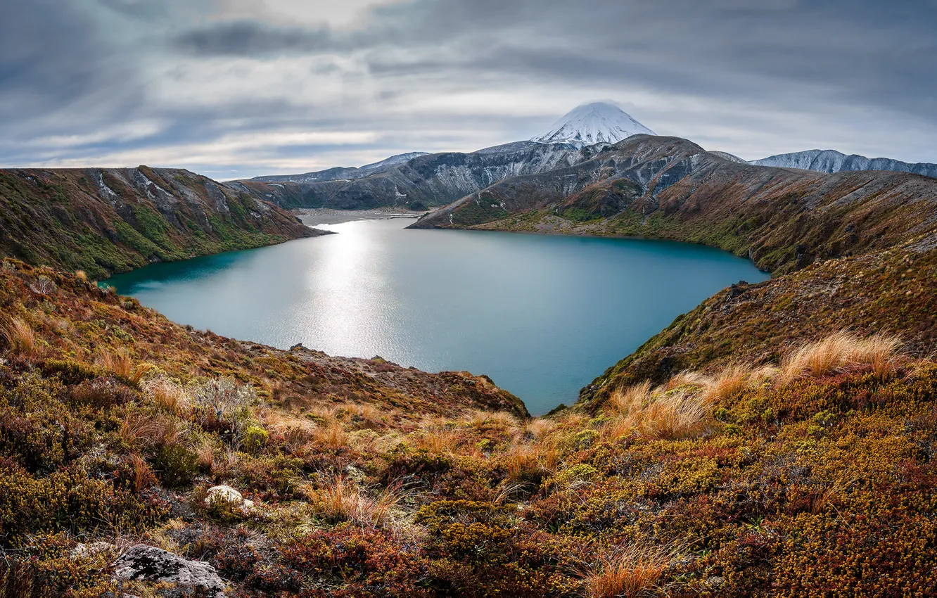 Photo wallpaper clouds, mountains, lake