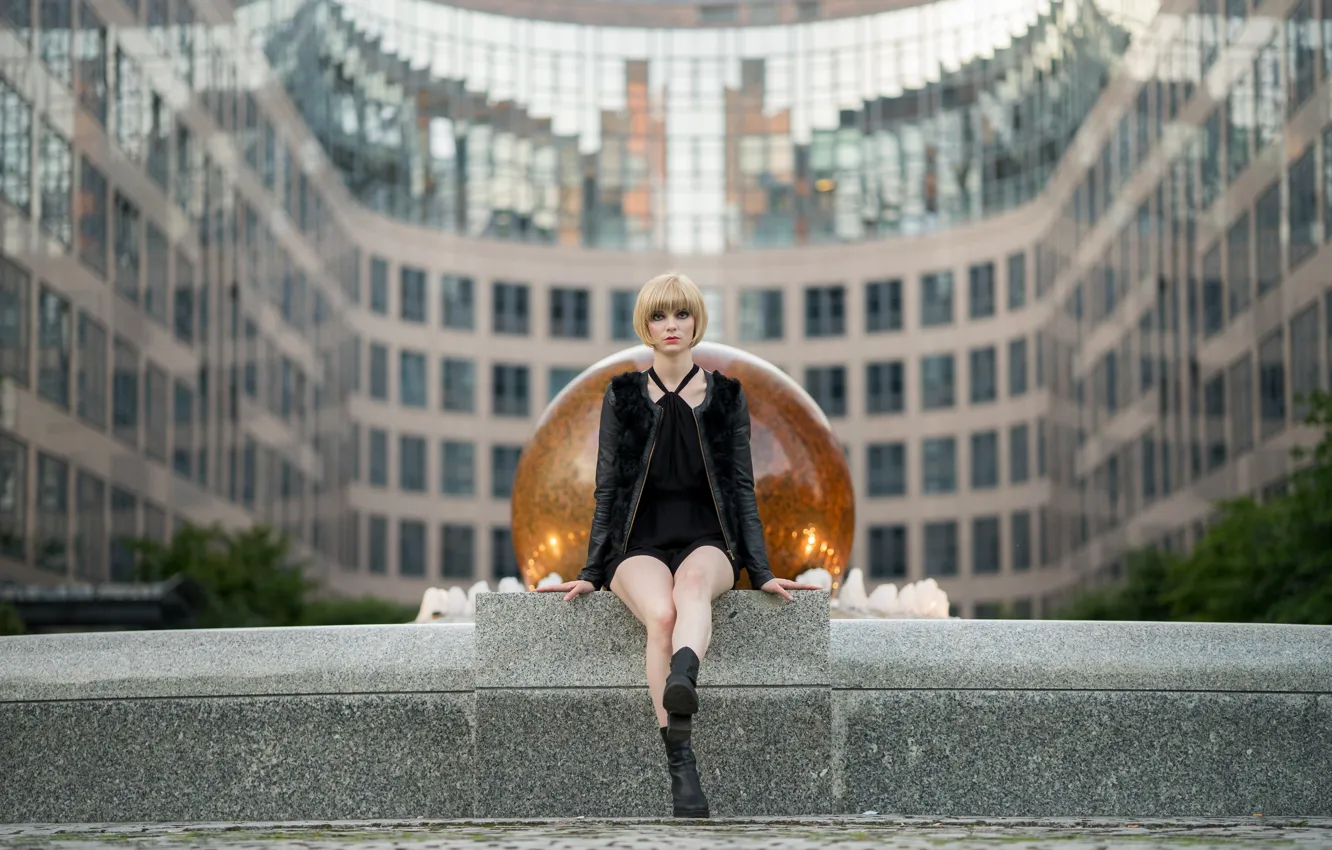 Photo wallpaper blonde, legs, sitting, Sophia