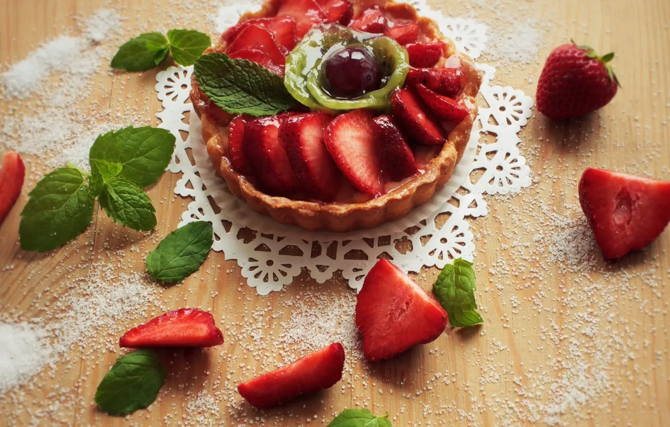 Photo wallpaper food, kiwi, strawberry, cake, mint, cream, sweet, basket