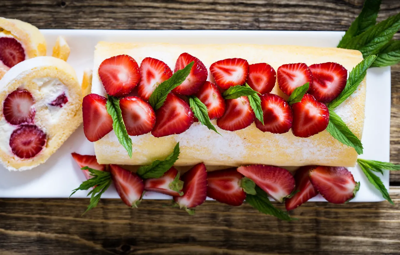 Photo wallpaper strawberry, pie, cream, dessert