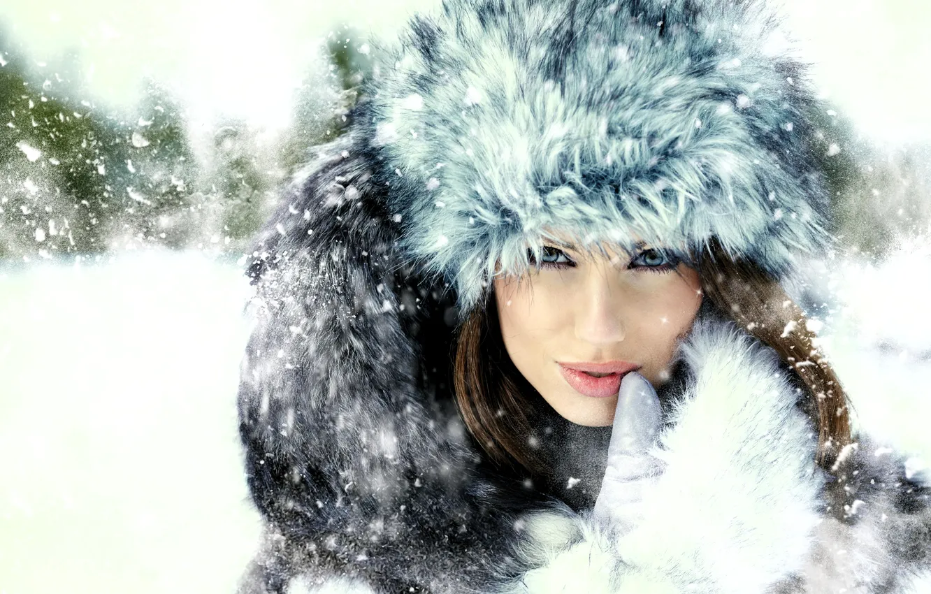 Photo wallpaper winter, look, girl, snow, hat