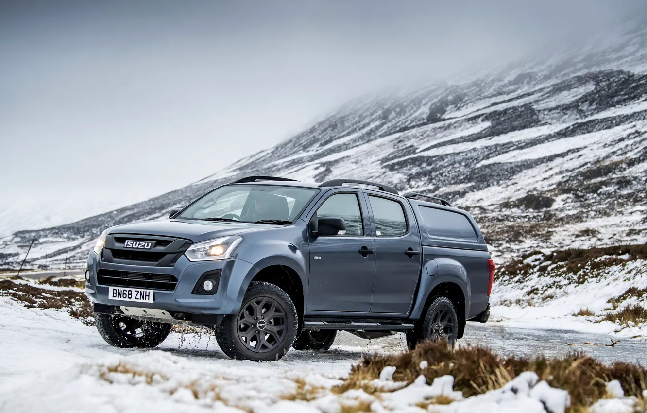 Photo wallpaper snow, mountain, slope, pickup, 2018, Isuzu, Huntsman, D-Max