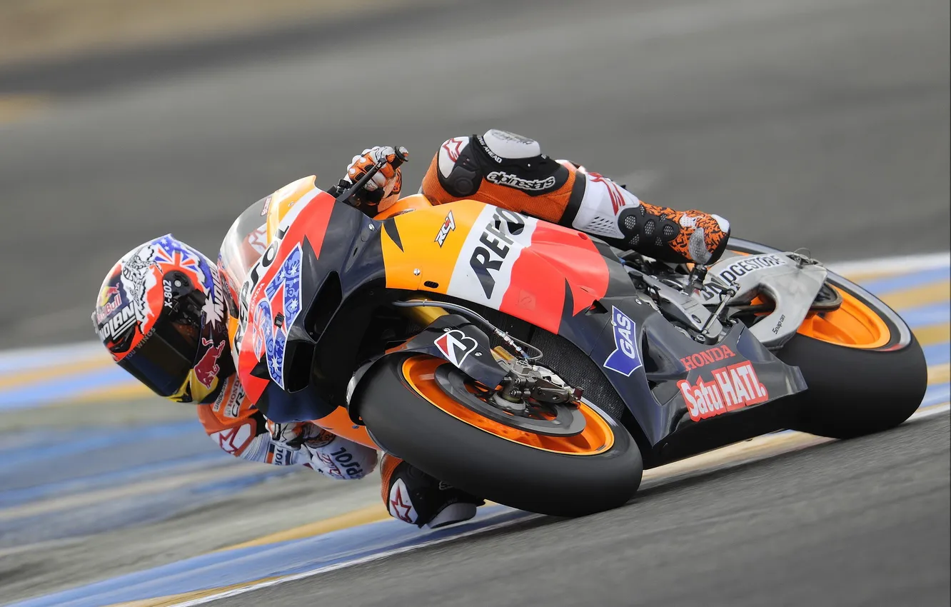Photo wallpaper photo, race, track, turn, Honda, track, MotoGP, Team