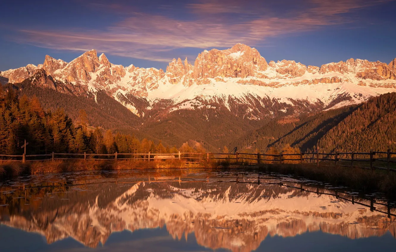 Photo wallpaper mountains, lake, the fence
