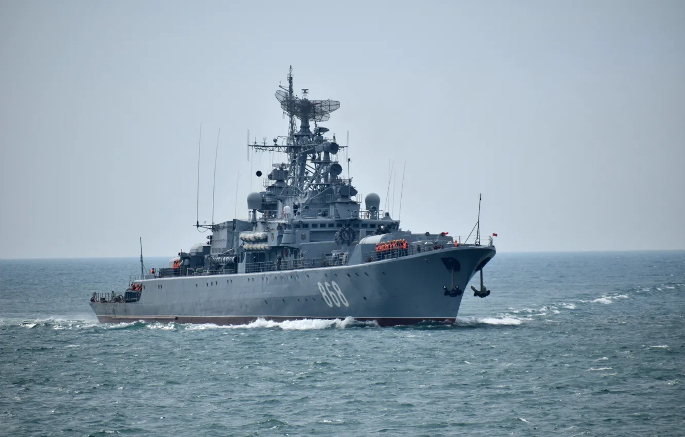Photo wallpaper ship, The black sea, guard, inquisitive