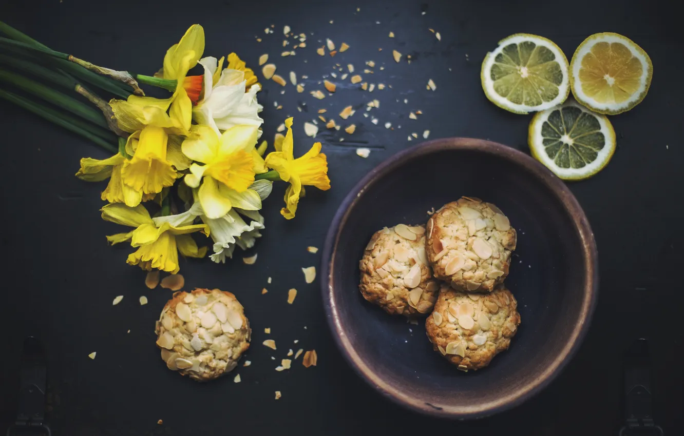 Photo wallpaper cookies, nuts, daffodils