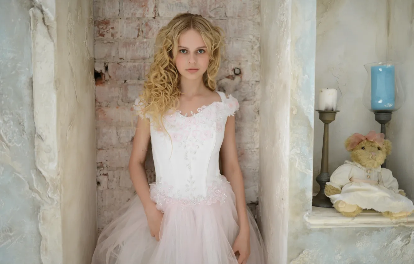 Photo wallpaper girl, long hair, dress, beautiful, pretty, attractive, handsome, white dress