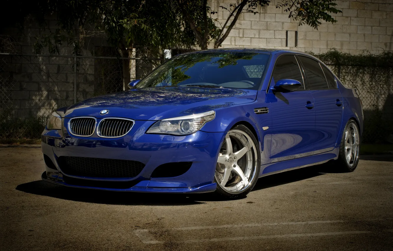 Photo wallpaper blue, wall, the fence, BMW, BMW, blue, E60