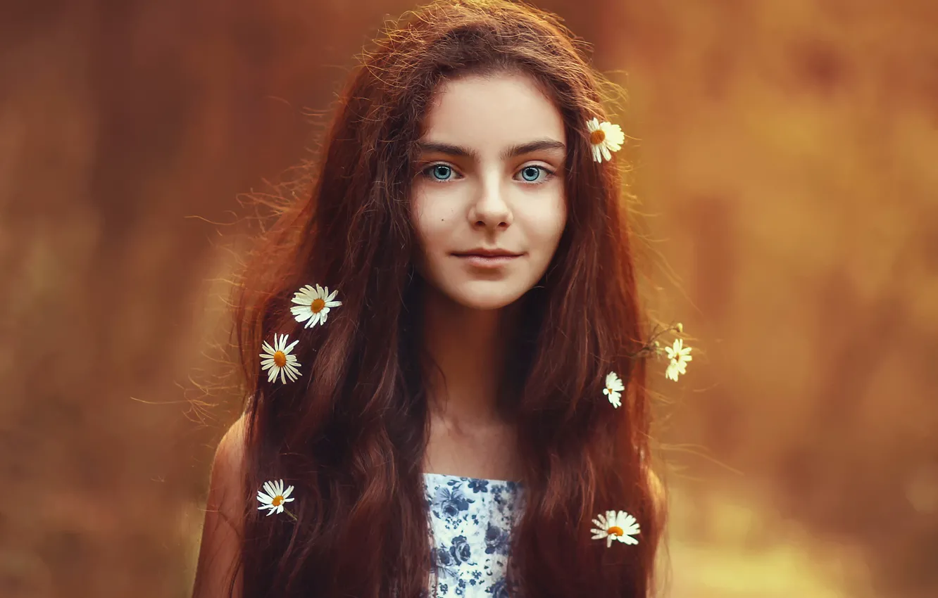Photo wallpaper hair, portrait, chamomile, the beauty