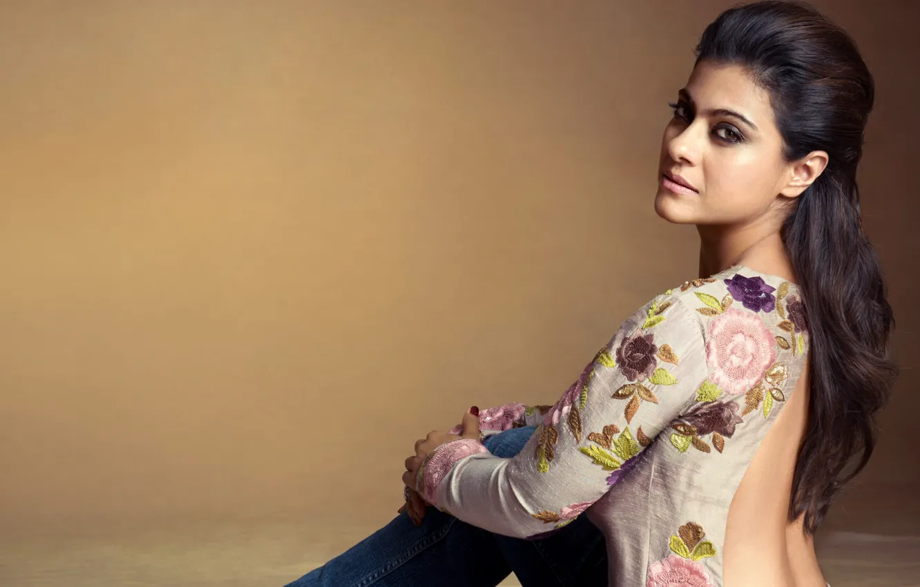 Photo wallpaper actress, bollywood, waggled, Bollywood, Kajol, kajol, India