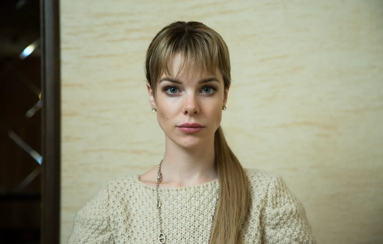 Photo wallpaper look, girl, face, wall, earrings, actress, blonde, lips