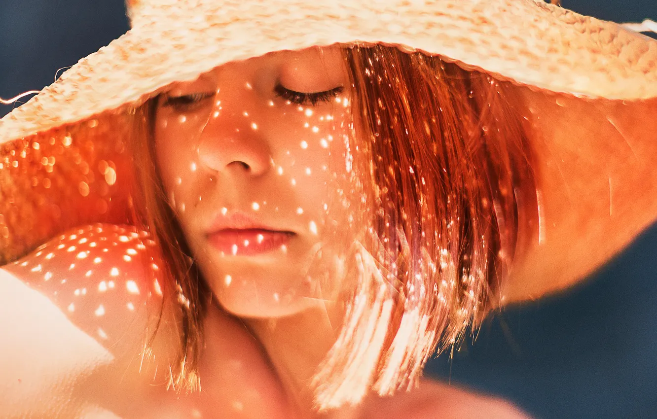 Photo wallpaper girl, face, portrait, hat, shoulders, Kristina Makeeva