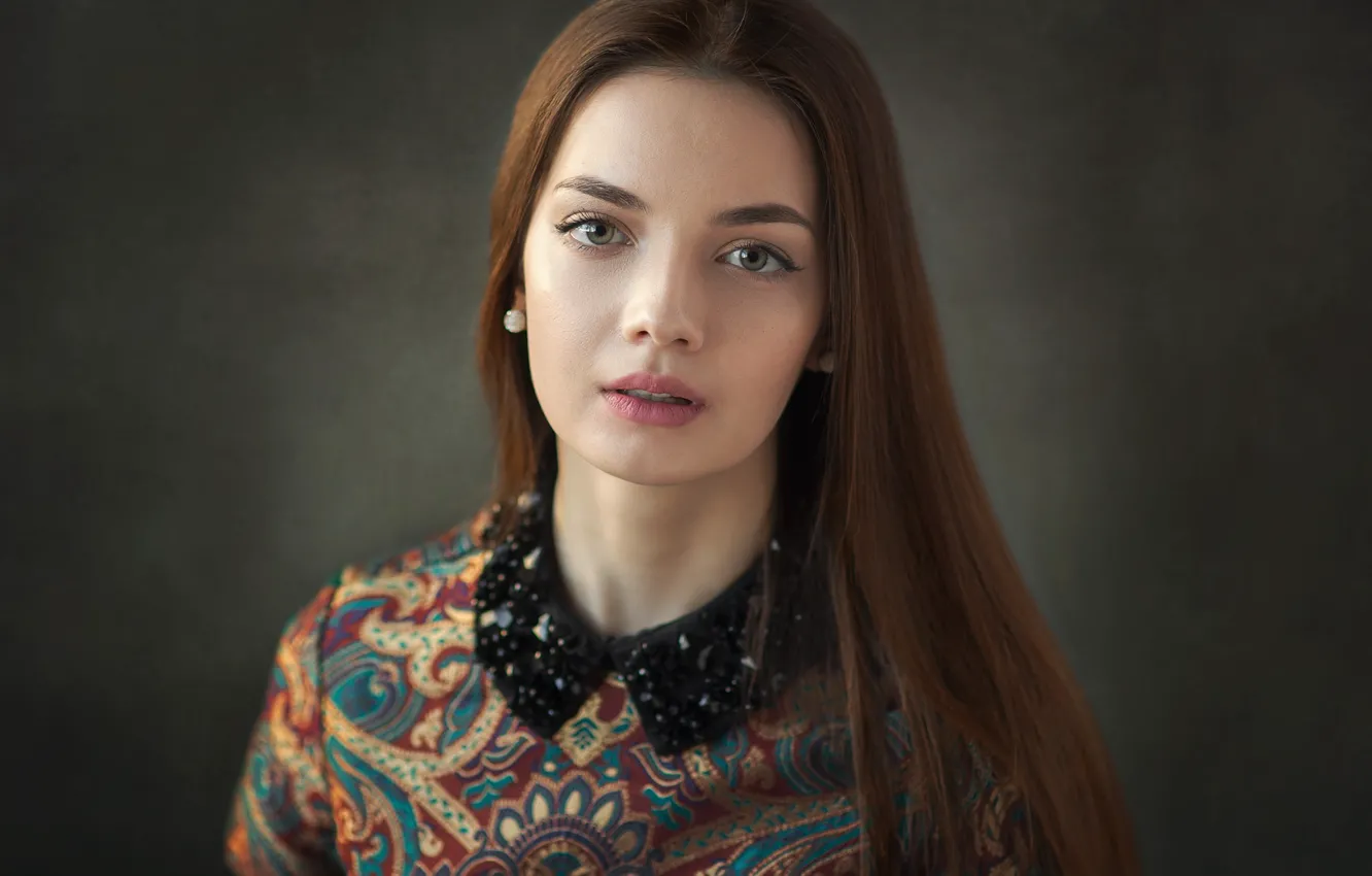 Photo wallpaper look, girl, face, background, patterns, sweetheart, portrait, earrings