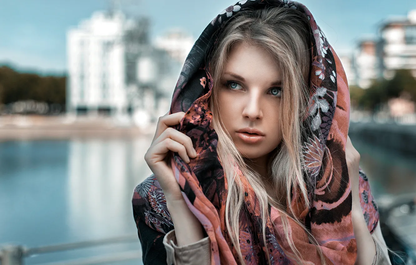 Photo wallpaper look, girl, blonde, shawl, Lods Franck