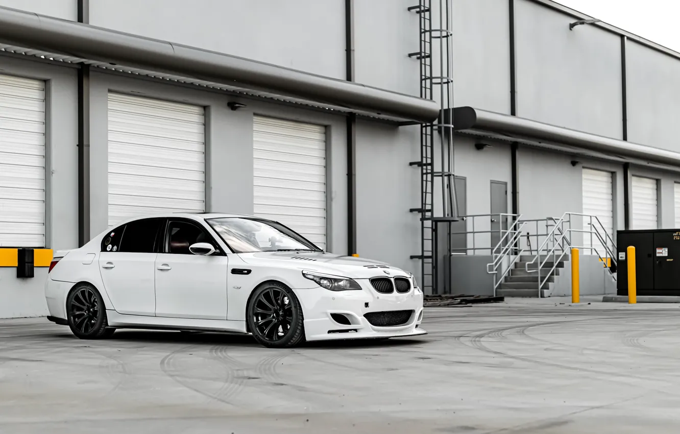 Photo wallpaper BMW, White, Sedan, V10, E60