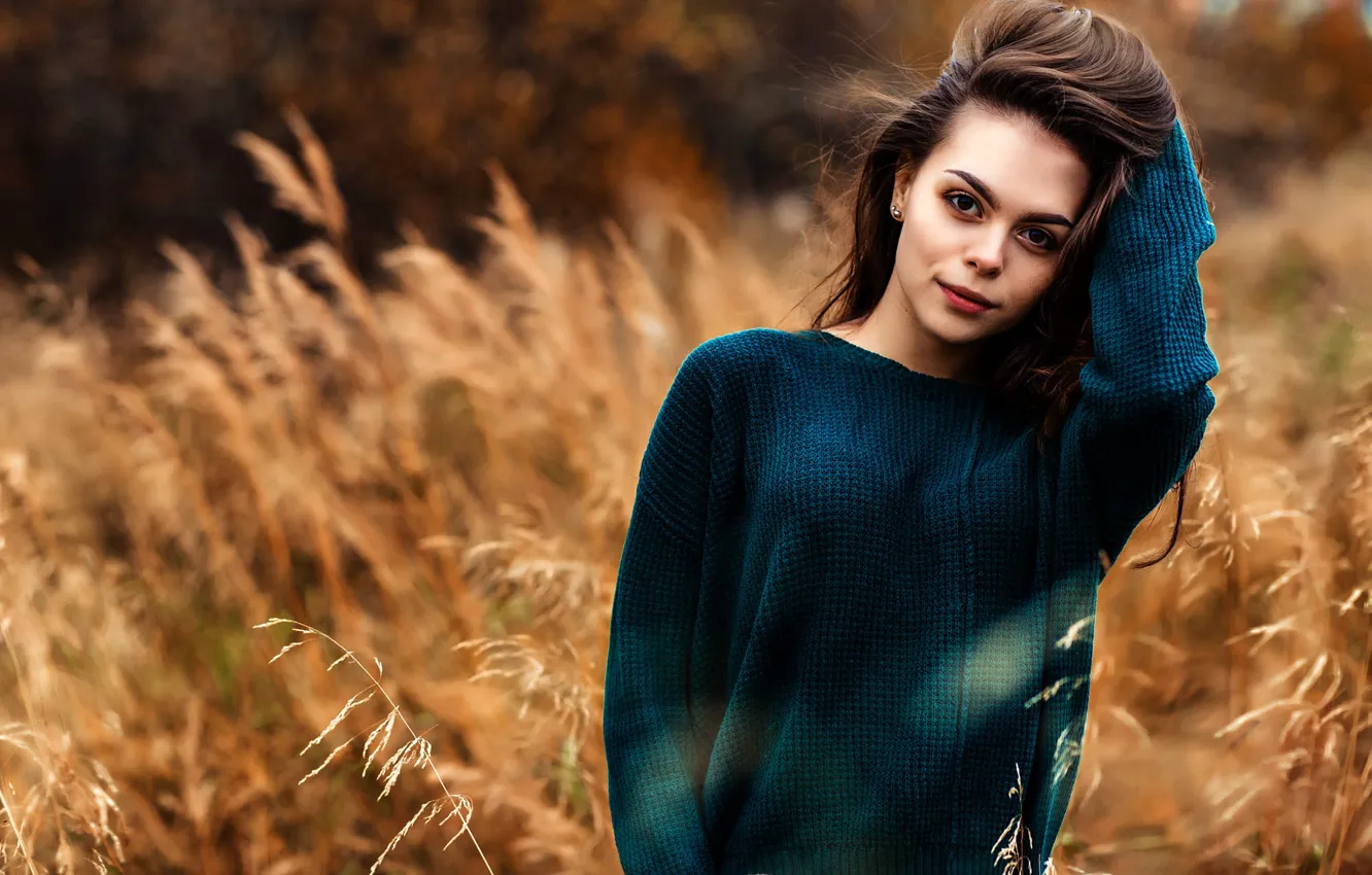 Photo wallpaper grass, look, background, model, portrait, makeup, hairstyle, brown hair