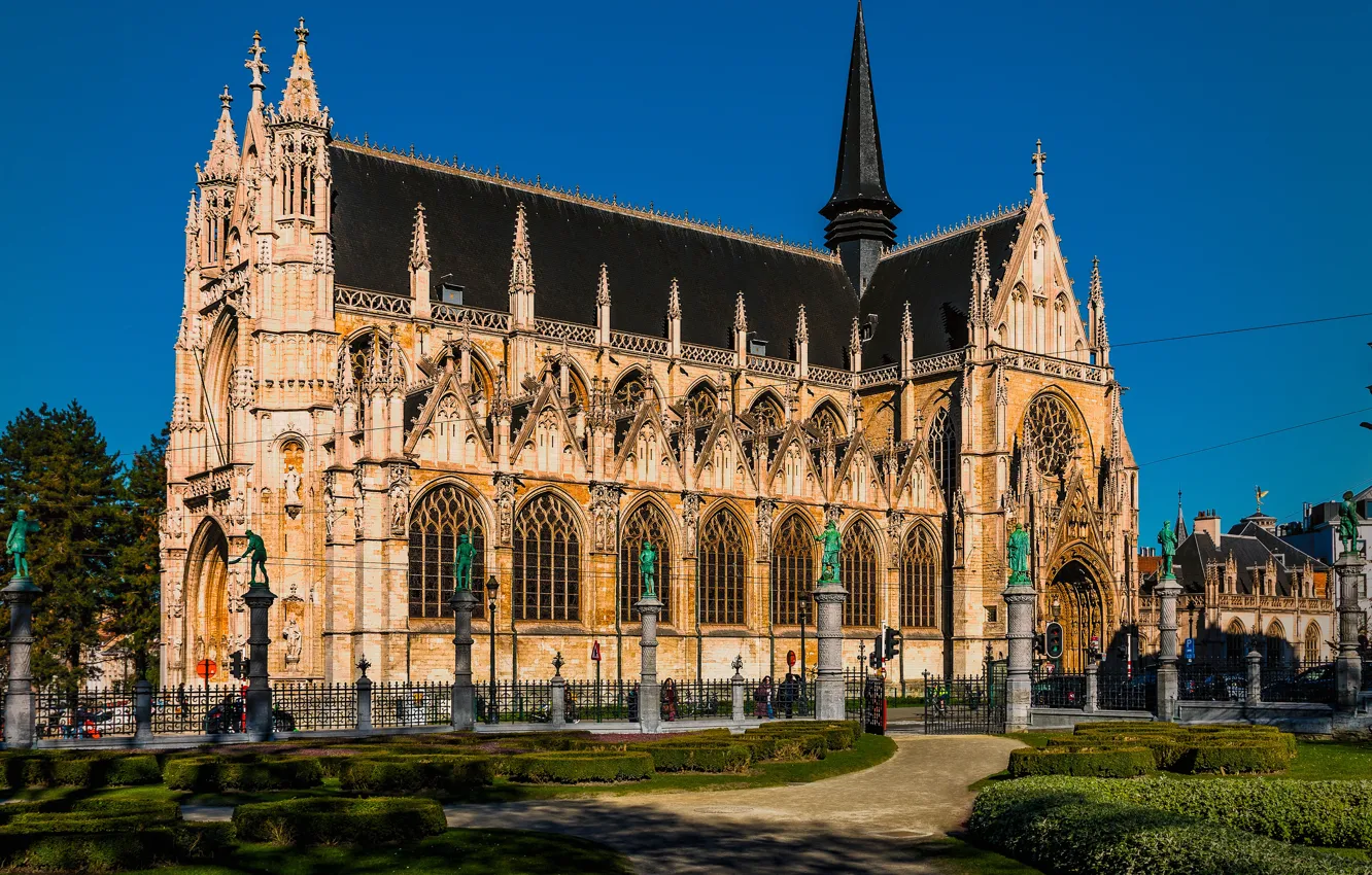 Photo wallpaper the sky, the sun, trees, lawn, the fence, home, Church, temple
