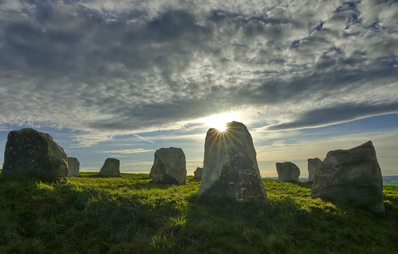 Photo wallpaper field, the sun, stones, megaliths