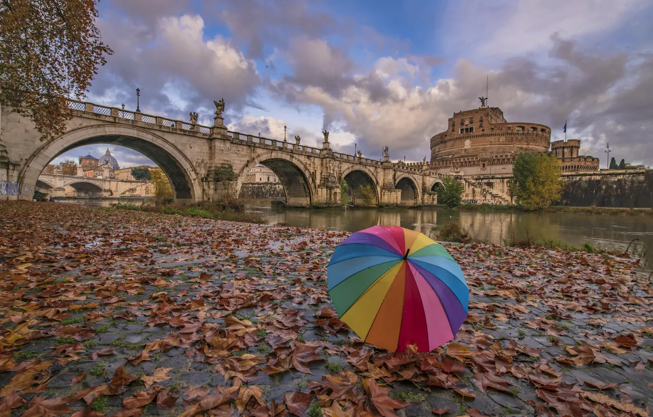 Photo wallpaper bridge, the city, river, umbrella