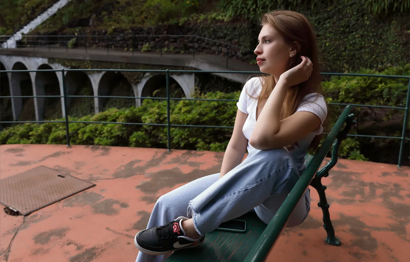 Photo wallpaper nature, model, jeans, countryside, gorgeous, posing, outdoors, Photoshoot