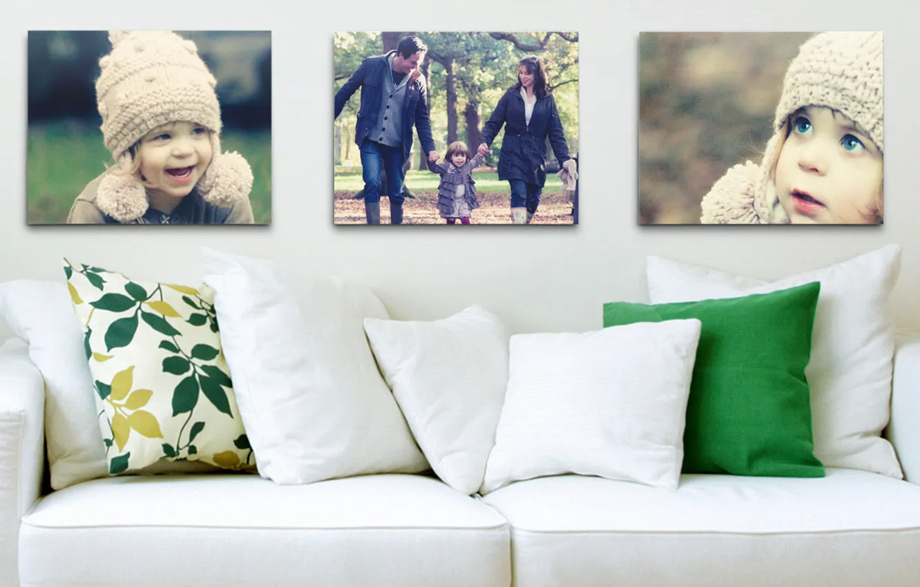 Photo wallpaper children, photo, sofa, pillow, family