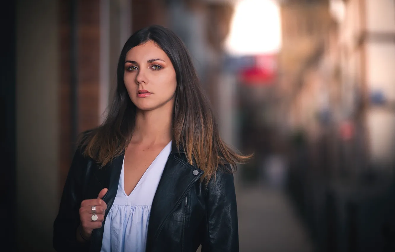 Photo wallpaper look, girl, model, hair, portrait