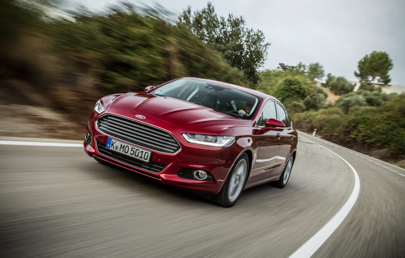 Photo wallpaper Ford, red, Hatchback, Mondeo