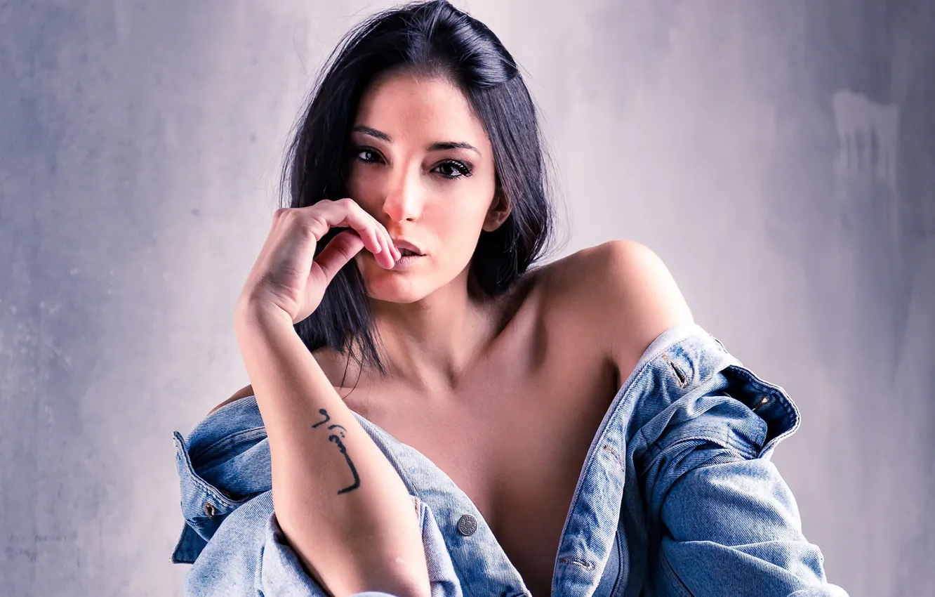 Photo wallpaper look, girl, portrait, Martina