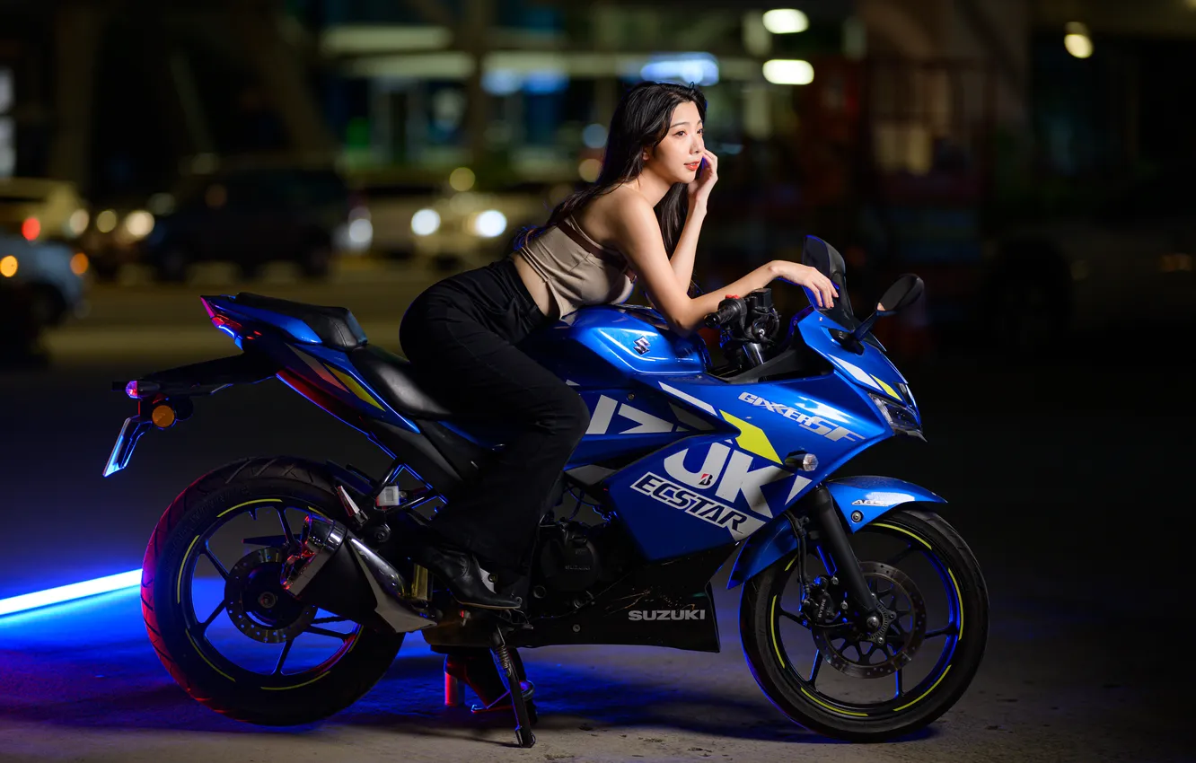 Photo wallpaper Mike, bike, Asian, suzuki, pants