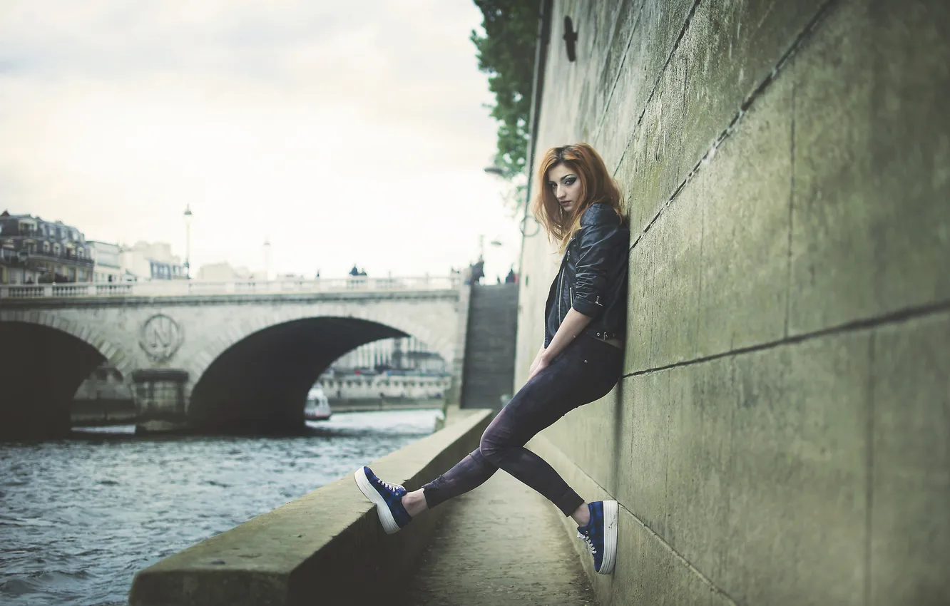 Photo wallpaper bridge, the city, river, redhead