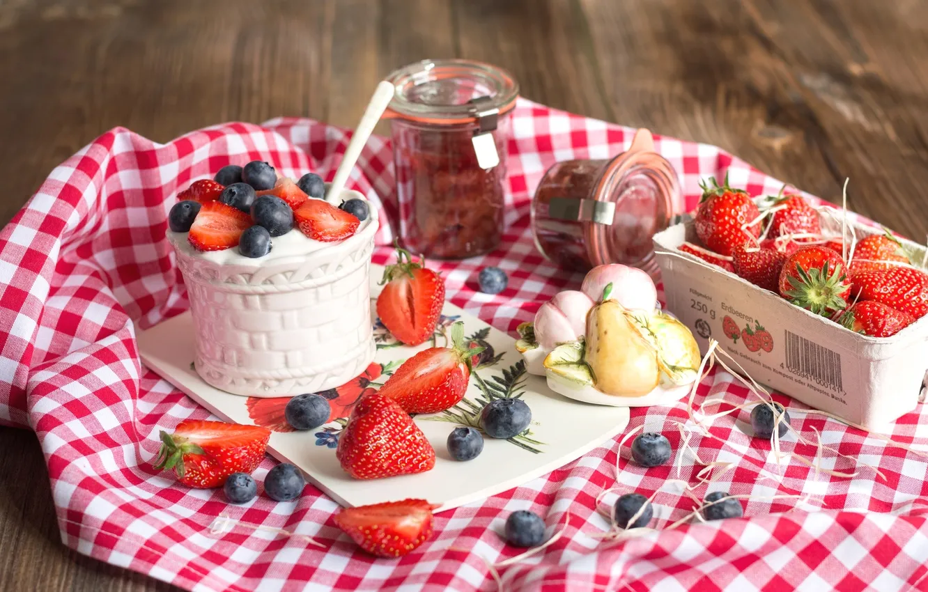 Photo wallpaper strawberry, dessert, blueberries, yogurt