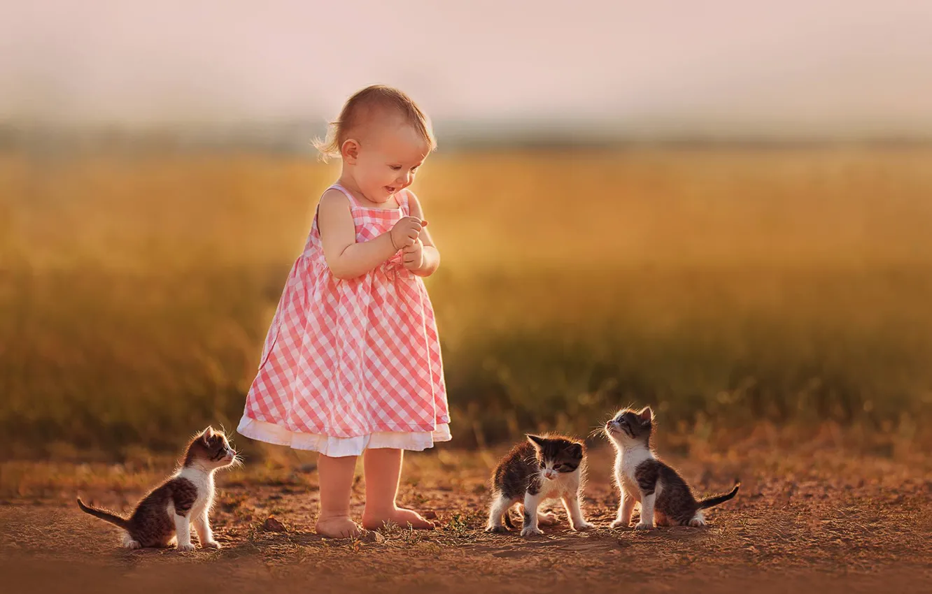 Photo wallpaper joy, girl, kitty, baby, bokeh
