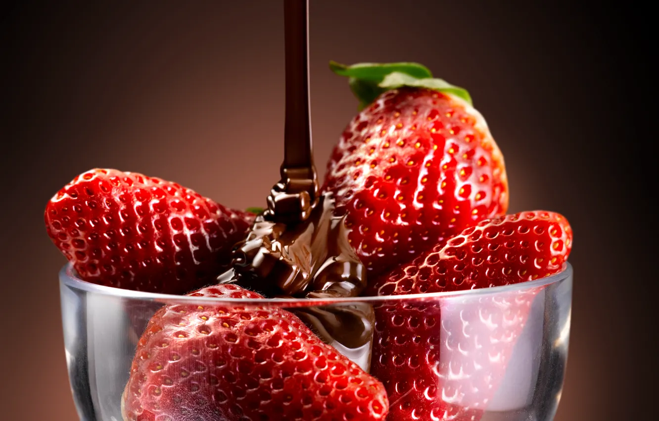 Photo wallpaper leaves, berries, chocolate, strawberry, red, dessert, sweet, ramekin
