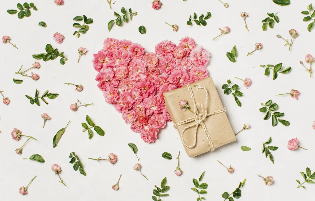 Photo wallpaper love, flowers, gift, heart, petals, love, heart, pink