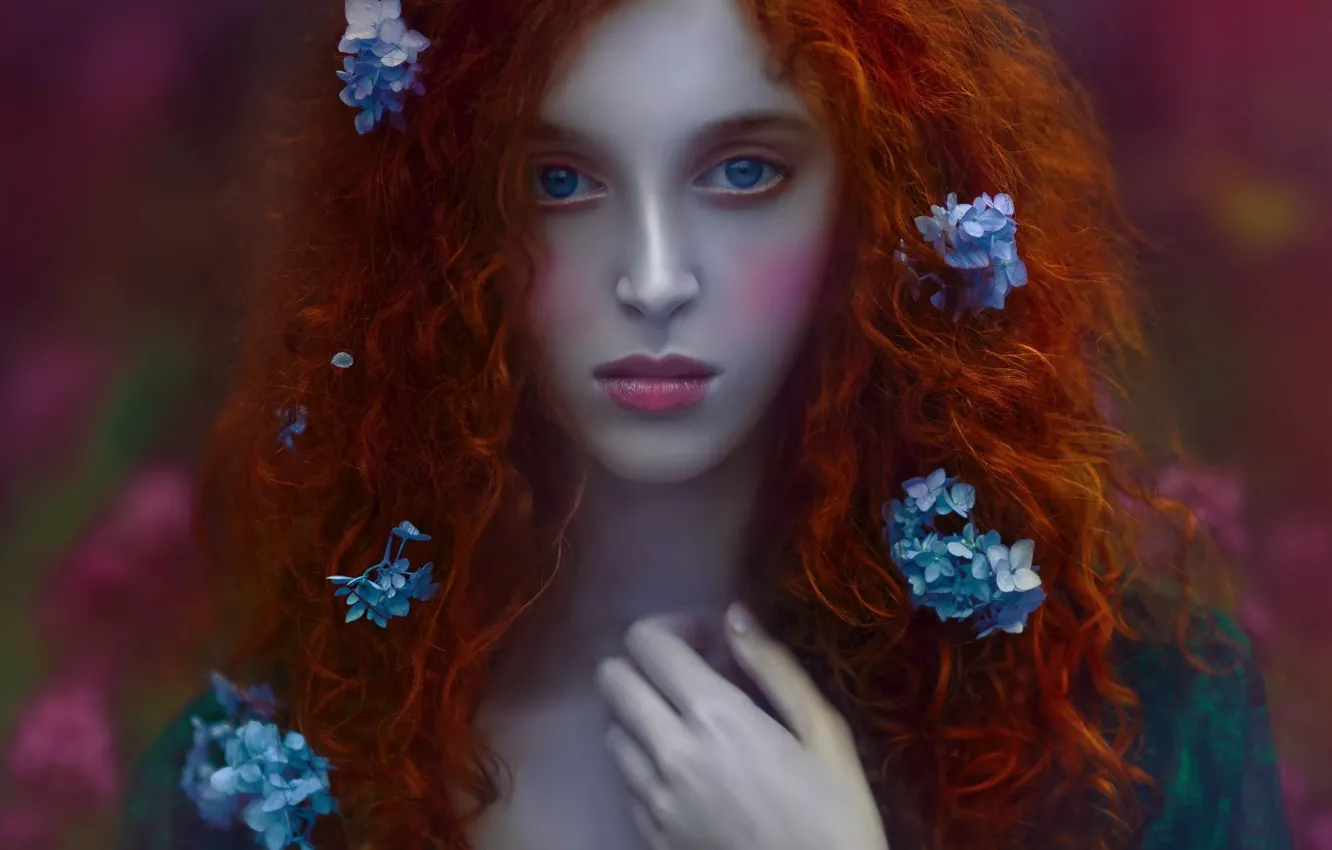 Photo wallpaper look, flowers, face, mood, hair, makeup, red, curls