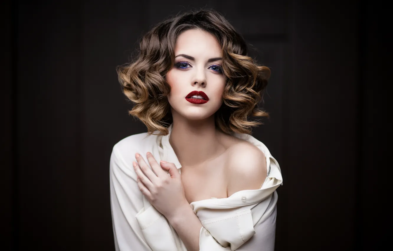 Photo wallpaper girl, clothing, makeup, hairstyle, shoulders