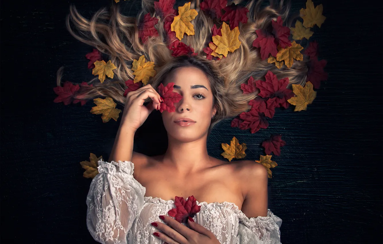 Photo wallpaper autumn, leaves, girl, background, mood, hair