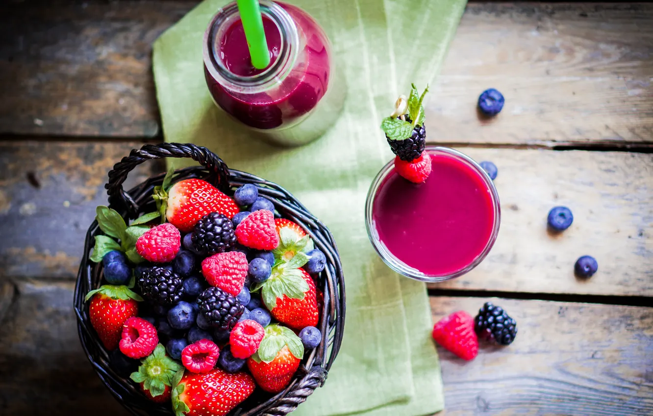 Photo wallpaper glass, berries, raspberry, bottle, strawberry, juice, tube, drink