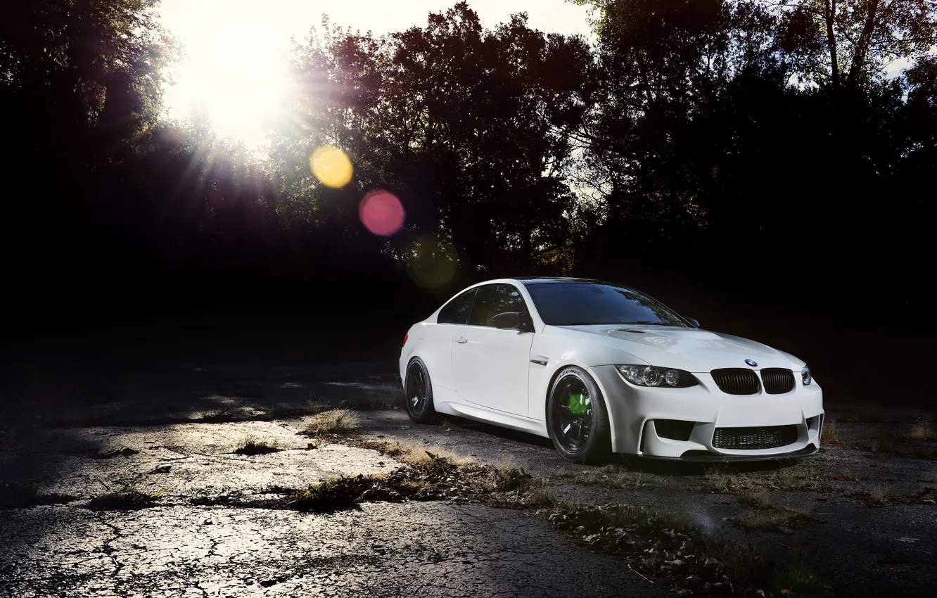 Photo wallpaper white, grass, asphalt, the sun, trees, cracked, glare, BMW