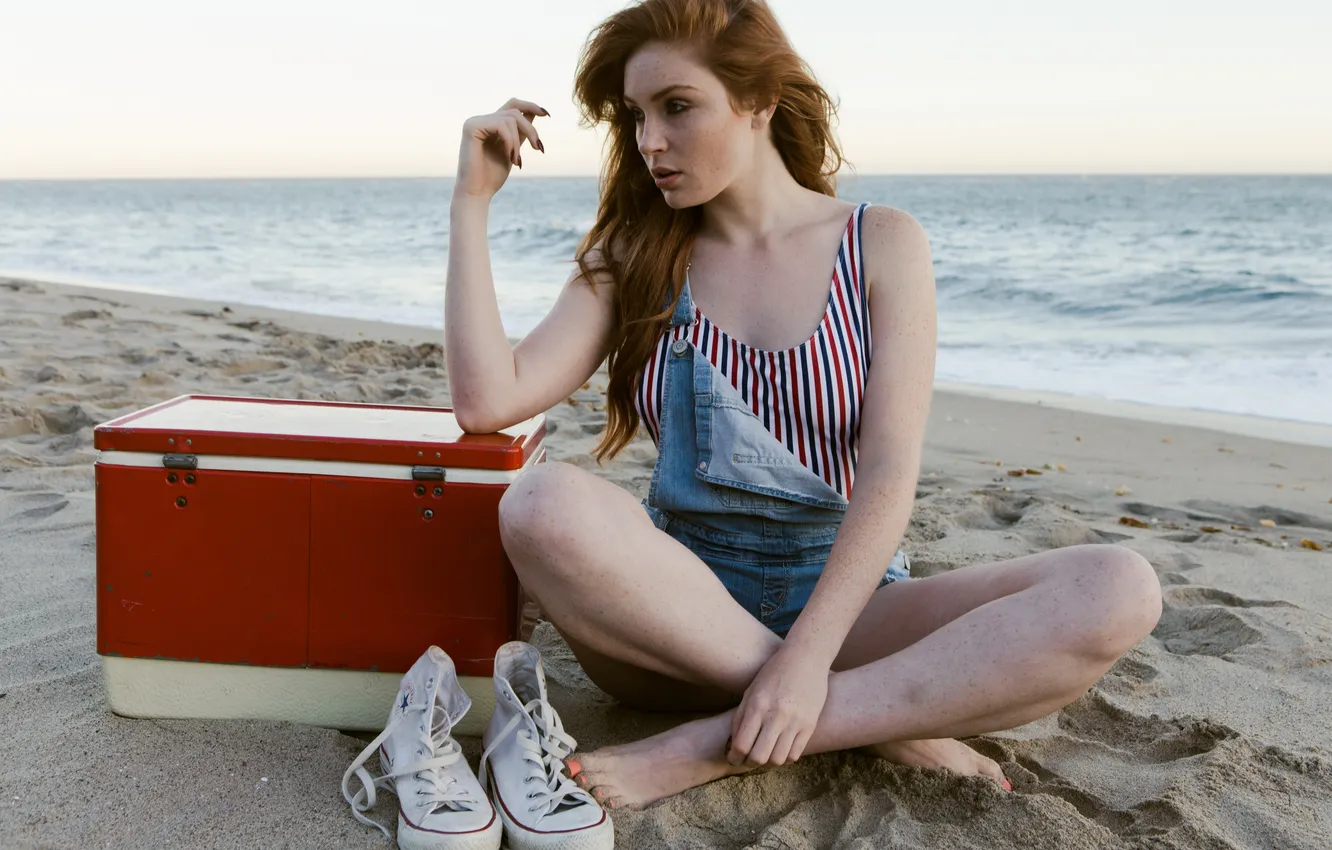 Photo wallpaper beach, girl, sneakers, red